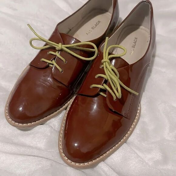 ALL BLACK by ANTHROPOLOGIE | Brown Patent Lace Up Shoes Yellow Sole Oxford | 36 - Picture 2 of 6